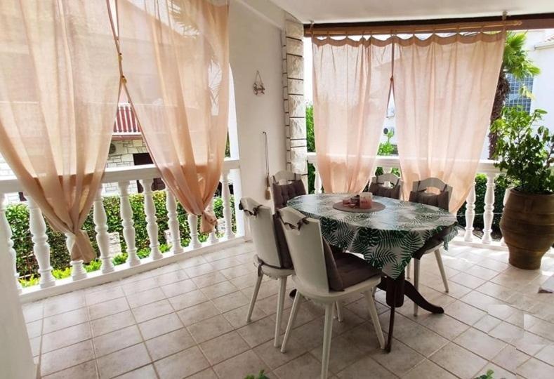 Apartment Angelina 70M From The Beach, Free Parking Novigrad Istria 외부 사진